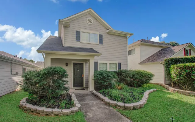 Popular Lakeville Amd Real Estate