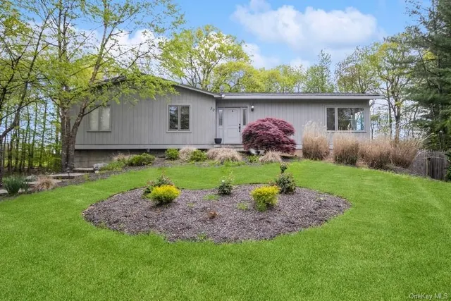 30 Brookline Way, New City NY 10956
