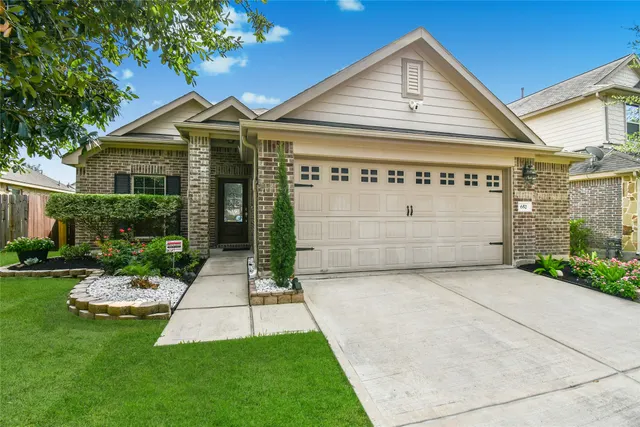 Cheap Cedar Woods Real Estate