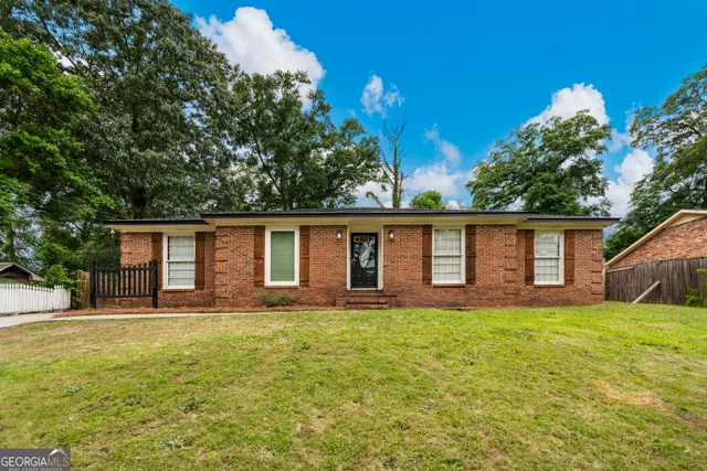Popular CHESHIRE VALLEY Real Estate