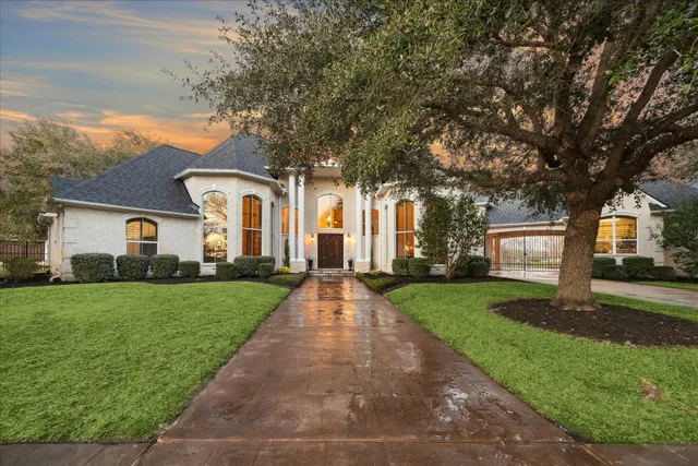 Cheap Sienna Point Real Estate