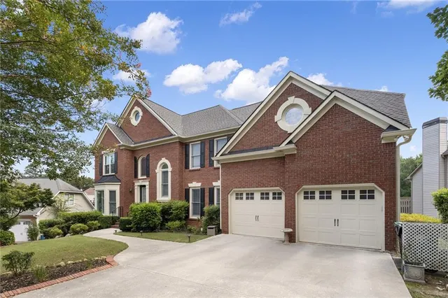 Popular Camden Pointe Real Estate