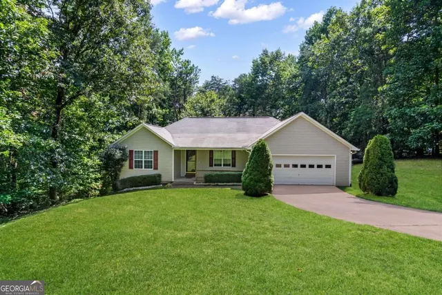 Expensive Strawbridge Farms Real Estate