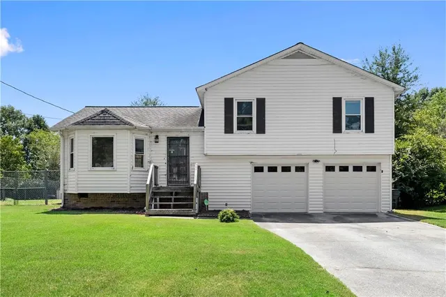 Popular Rose Garden Real Estate