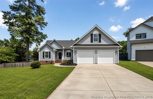 Popular COUNTRY CLUB HILLS (JACK) Real Estate
