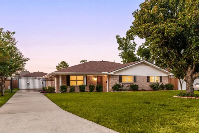 Cheap Brook-Woods Estates Real Estate
