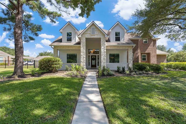 Cheap Lakes of Rosehill Real Estate
