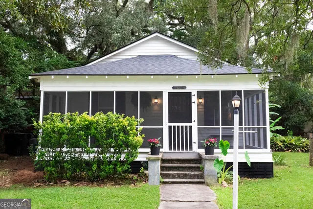 Popular South Garden Real Estate