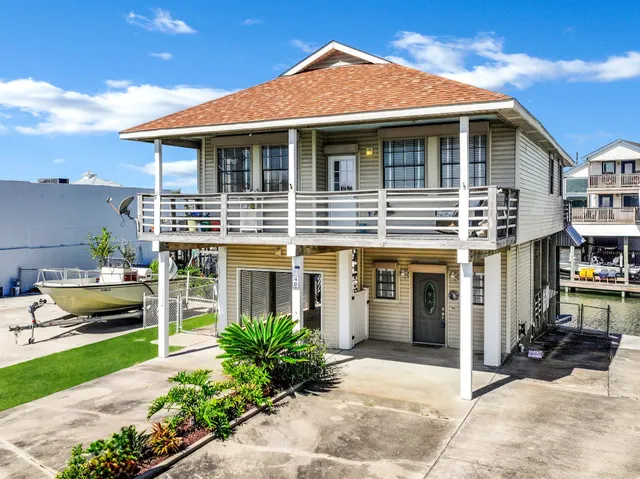 Cheap Tiki Island Real Estate