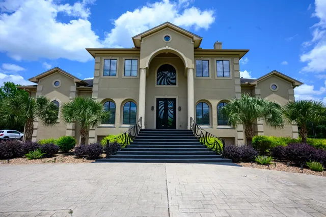 Popular Martinez Lndg Real Estate