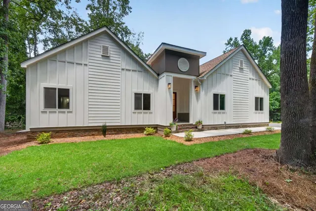 Popular Forest Lake Vil Real Estate