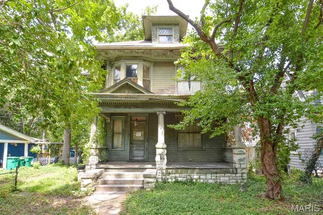 Cheap Webster Groves Real Estate