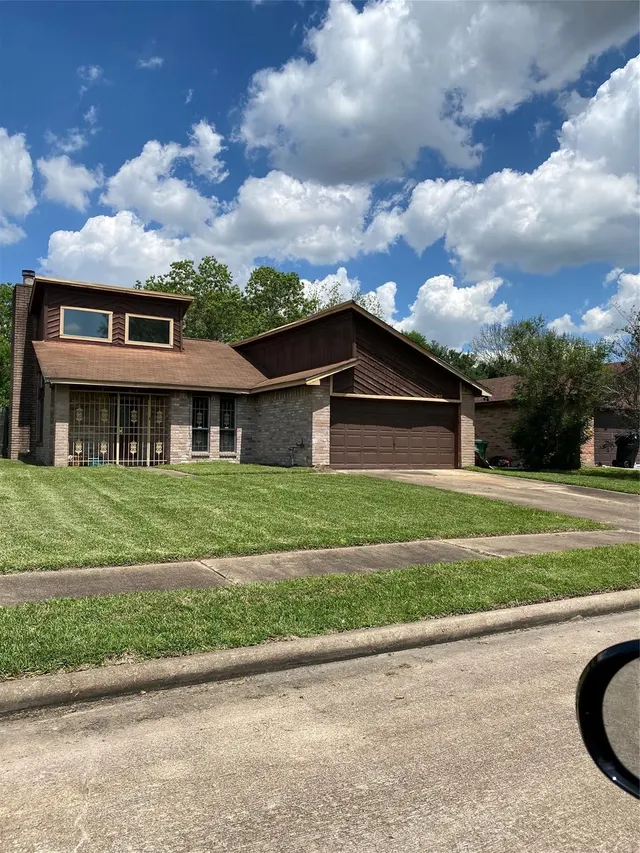 Popular Briargate Sec 8 Real Estate