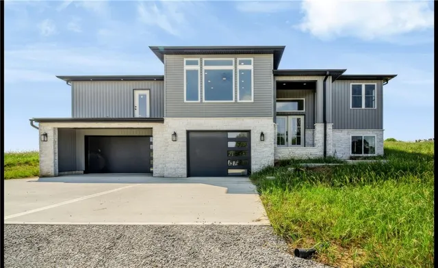 Popular Hidden Hills Estates Real Estate