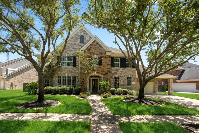 Popular Waterbury Estates Real Estate