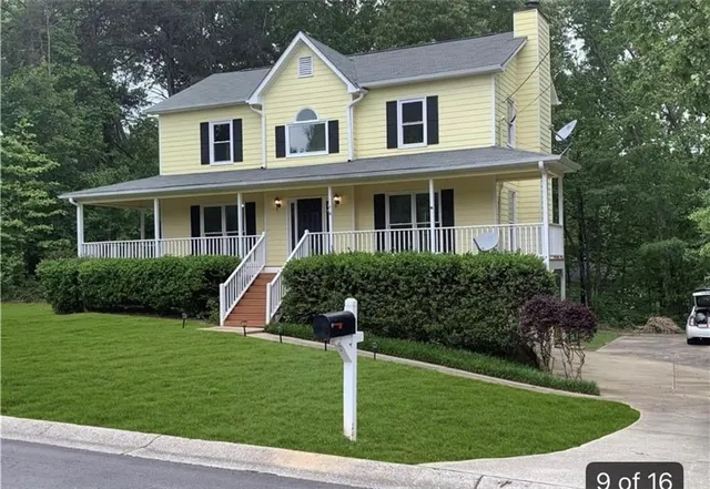 Popular Burnt Hickory Estates Real Estate