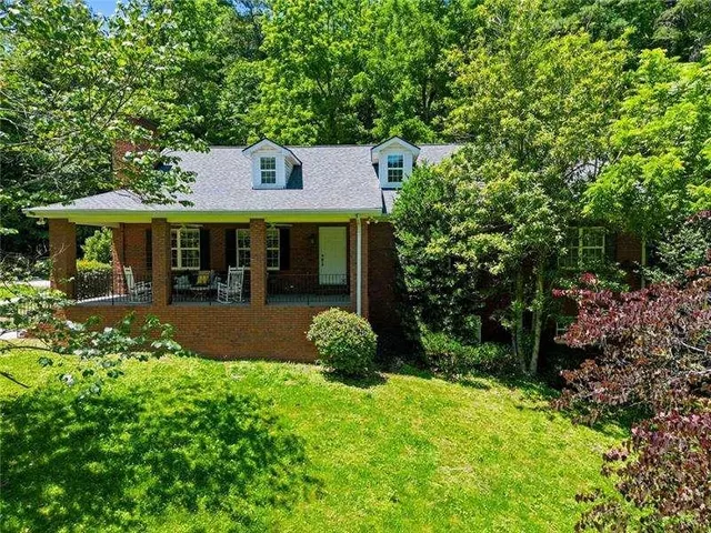 Popular Tate Real Estate