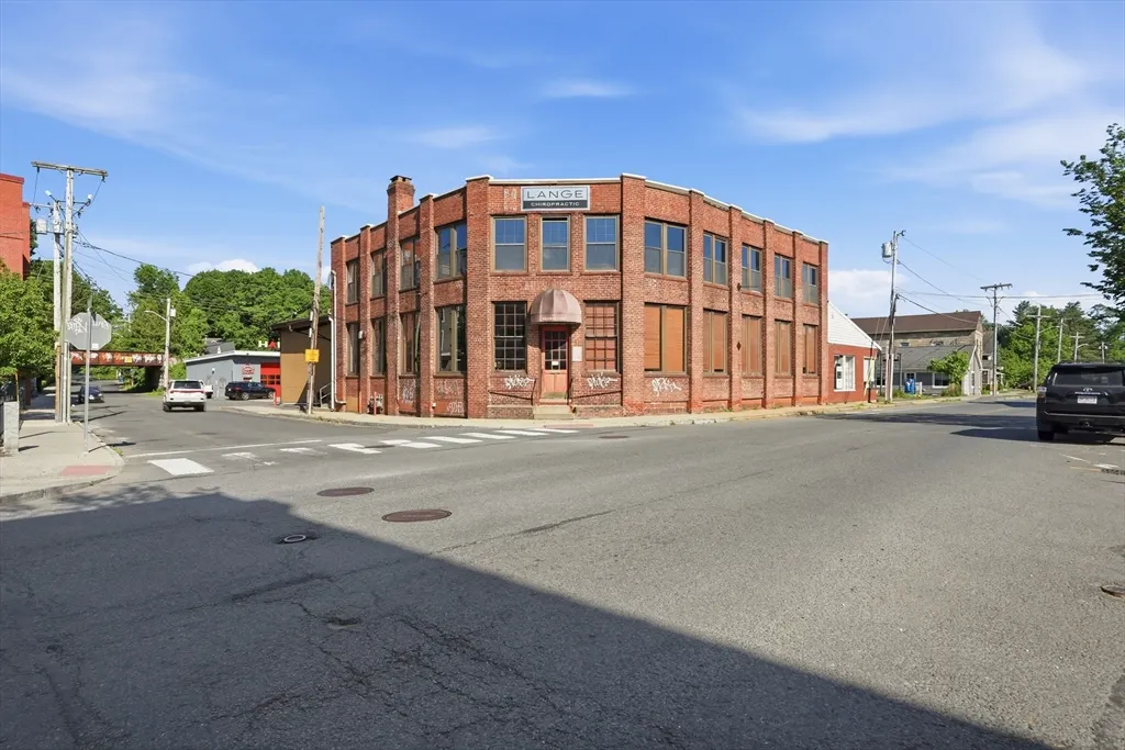 304 Pleasant St,Unit Northampton, Northampton, MA 01060