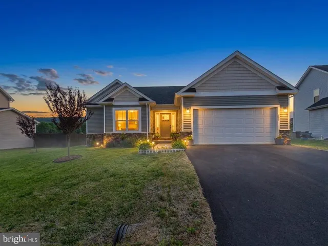 Popular Butlers Bridge Real Estate