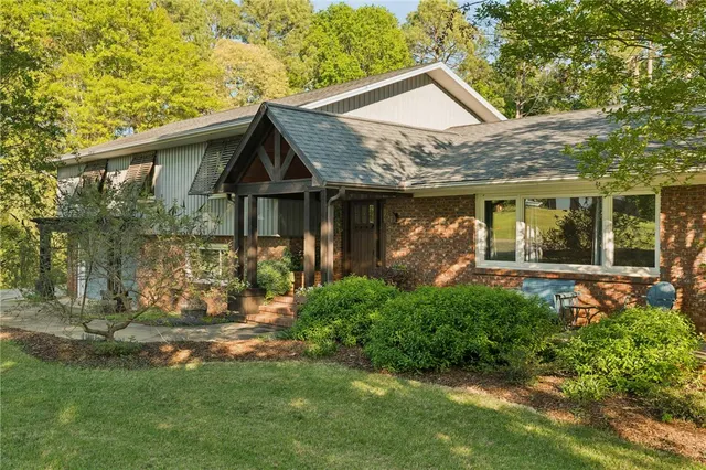 Popular Wilkesfield Real Estate