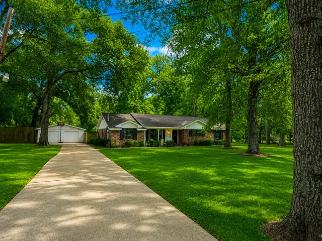 Popular Blueberry Hill Estates Real Estate