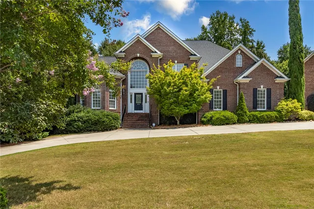 Popular Graylyn Subd. Real Estate