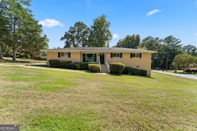 Popular Shirley Hills Real Estate