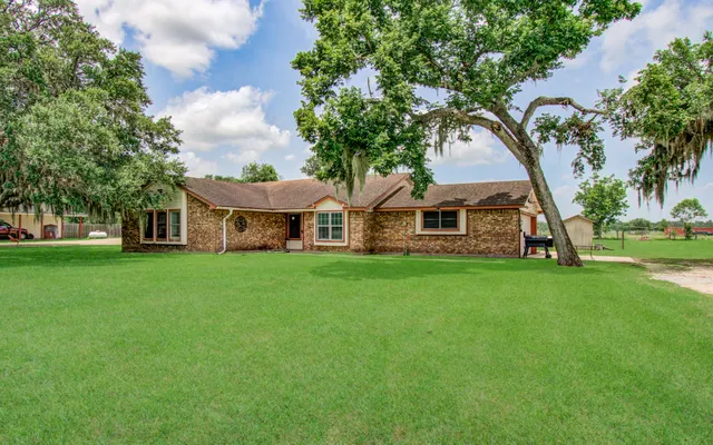 Cheap Cypress Bend Real Estate