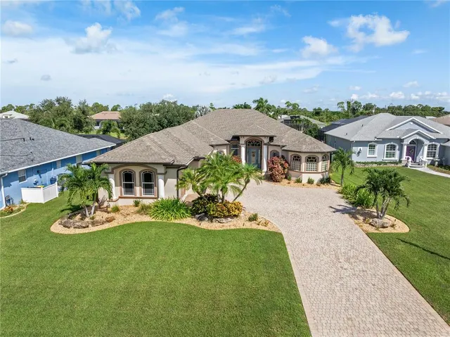 Expensive ROTONDA WEST PINE VALLEY Real Estate