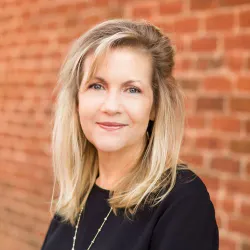 Sally Graves Photo
