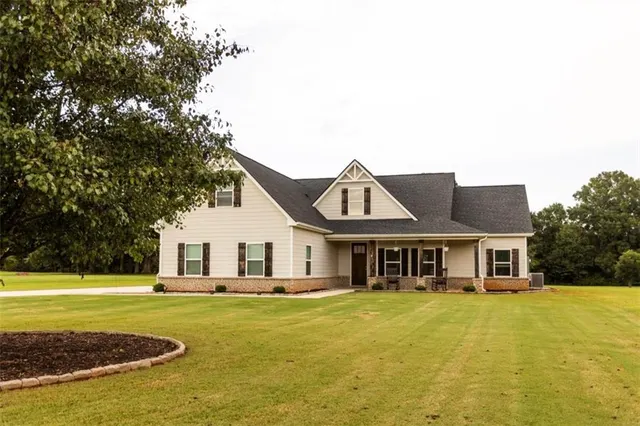 Popular Dogwood Meadows Real Estate