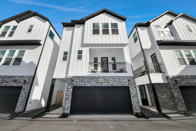 Expensive Donovan Park Real Estate