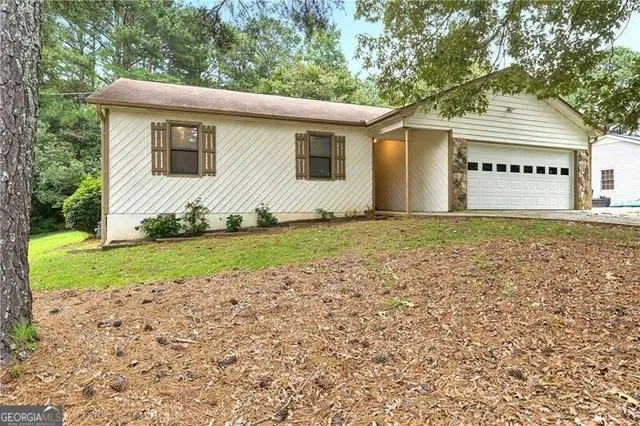 Expensive Hutchins Estates Real Estate
