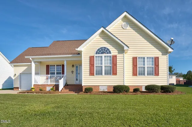 Cheap Carriage Pond Real Estate