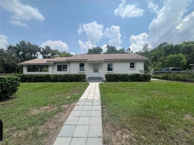Popular HACKLAKE Real Estate