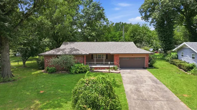 Popular Cambridge Terr Real Estate