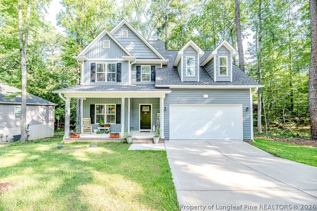 Popular CAROLINA TRACE-HIDDEN LAKE Real Estate