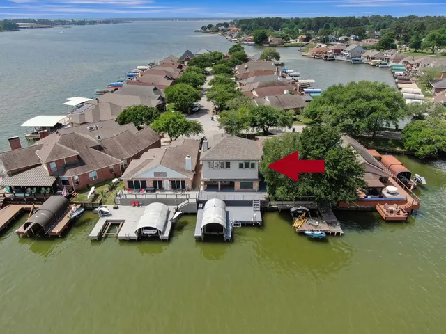 Popular Pelican Island Real Estate