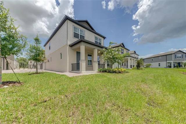 Popular PALMS-PH 5 Real Estate