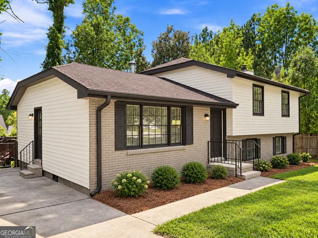 Cheap Markland Real Estate