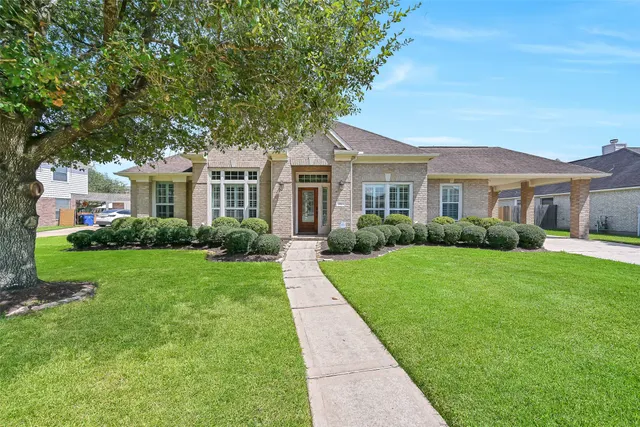 Popular Friendswood Lakes Sec 1 2002 Real Estate
