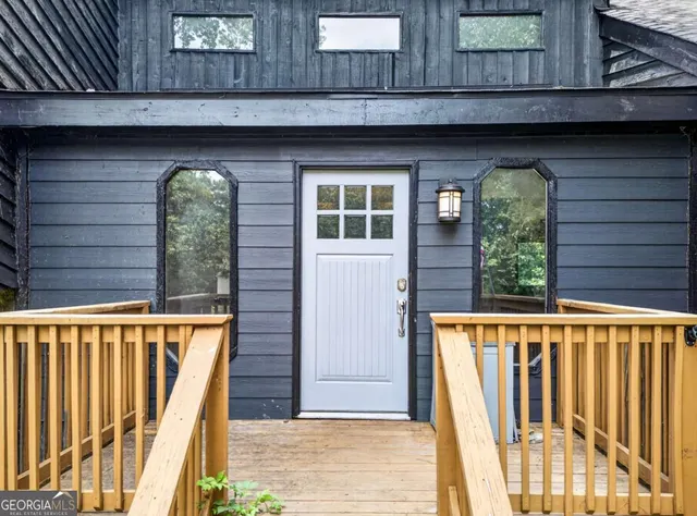 Popular Landings Real Estate