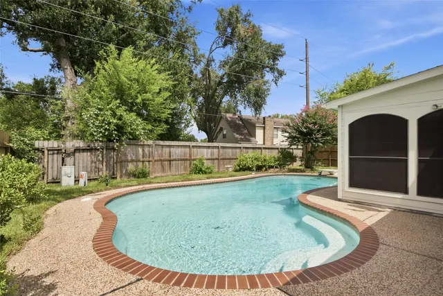 Popular Harvest Bend Real Estate