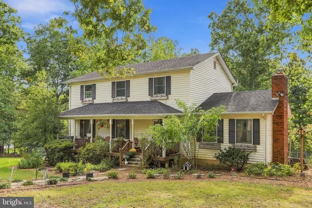 Cheap Thunderbird Farm Real Estate
