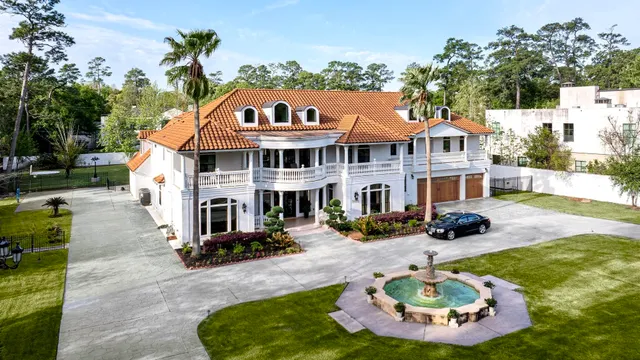 Popular Bayou Woods Sec 2 Real Estate