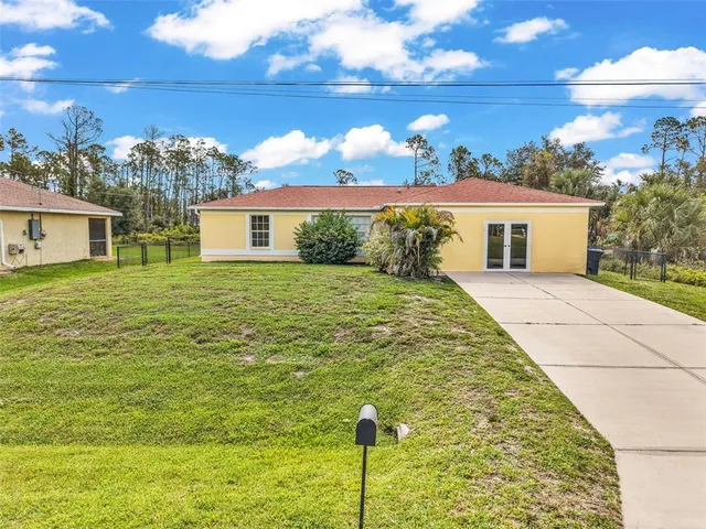 Popular PORT CHARLOTTE 33 Real Estate