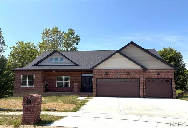 Popular Braeswood Trails Real Estate