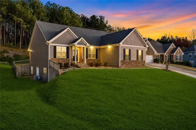 Popular Aarons Way Real Estate