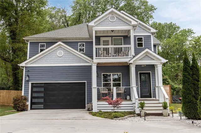 Popular Bouldercrest Inc Real Estate