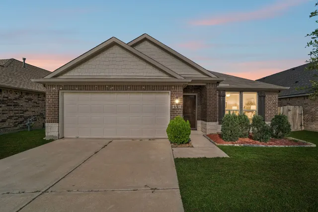 Popular Cypress Oaks Sec 2 Real Estate